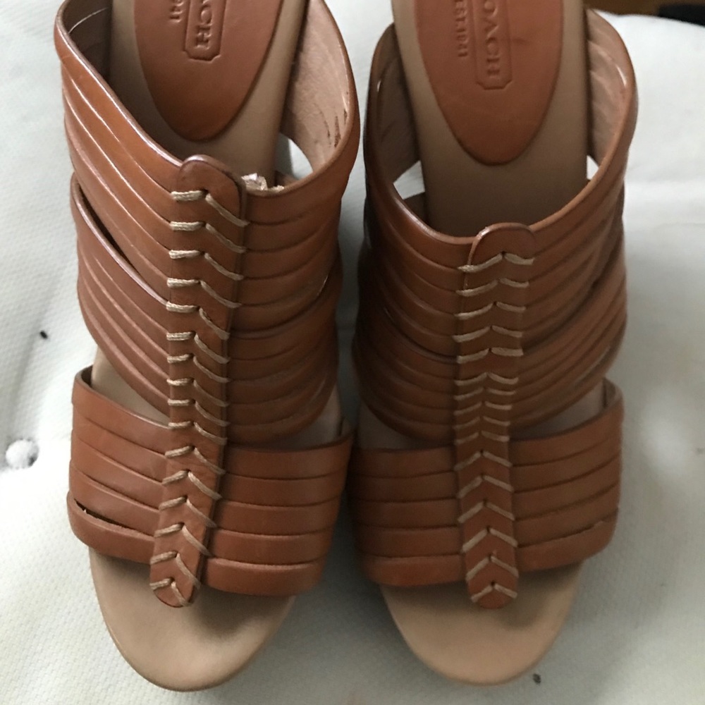 Coach Sandals ! - Picture 2 of 4